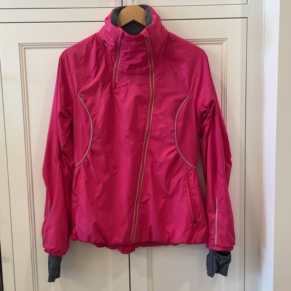 Lululemon Hot Pink Running or Other Jacket—BEAUTIFUL!! Like New! Hood—Size 8 - Picture 1 of 9